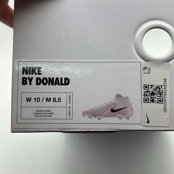 New Women’s Nike Phantom Luna 2 Elite Nike By You FQ8802-100 NIB no LID size 10 - Picture 8 of 13